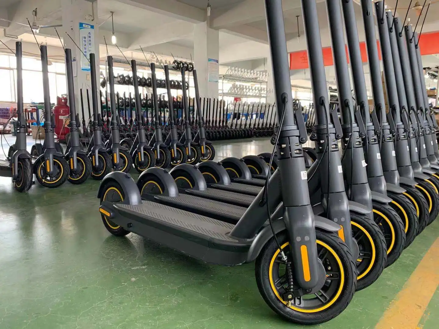 USA EU warehouse 100% original Hot Sale CE RoHS Certification 36V 350W electric scooter for adult