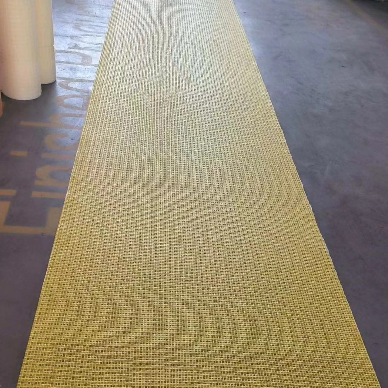 1m*20m Chinese Uncoupling Membrane Mesh Load Distribution wetroom membrane UM503M