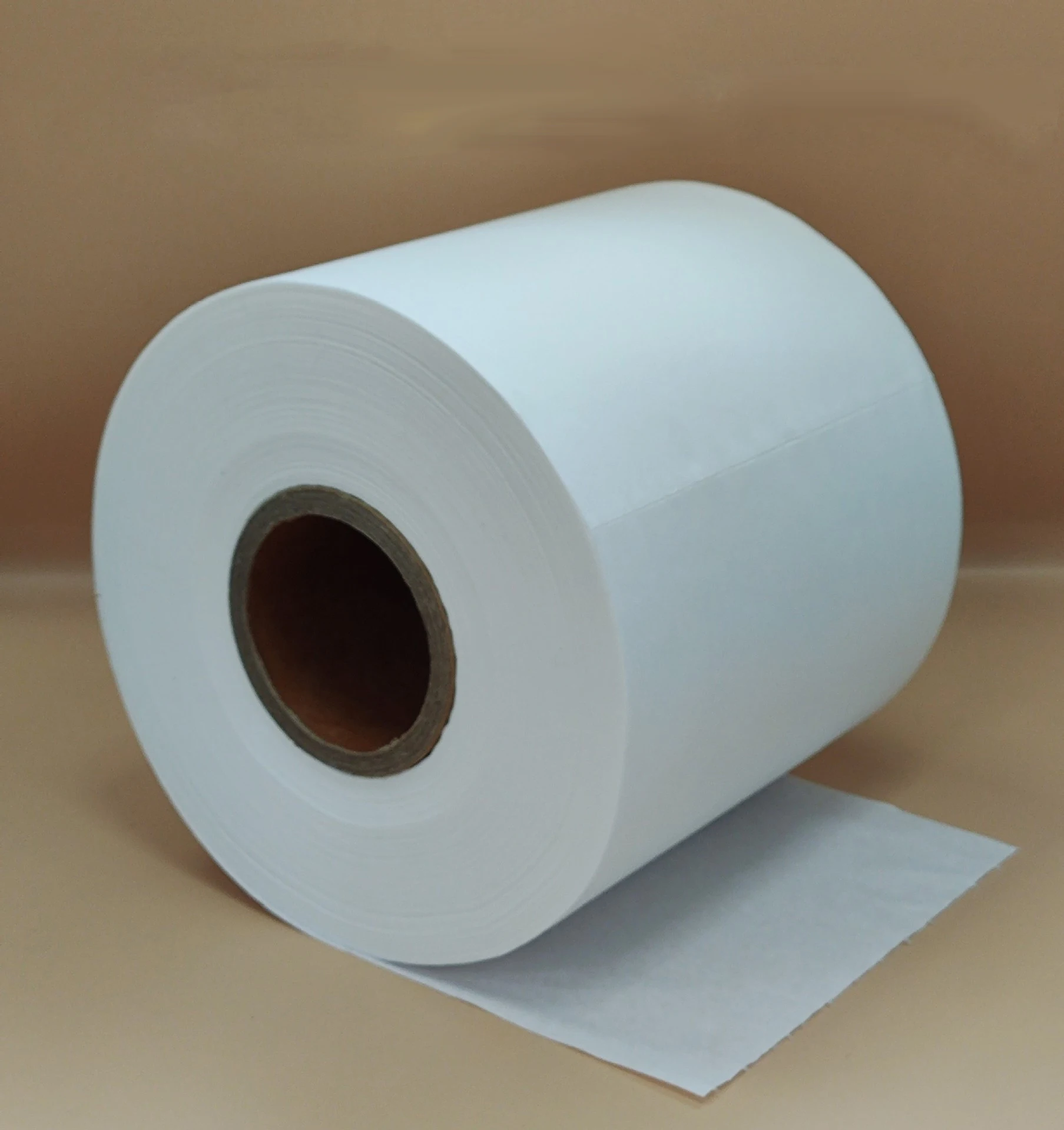 Quality Assurance Industrial Wiping Shop Rags Heavy Duty Shop Towels Cellulose Industrial Paper Rolls