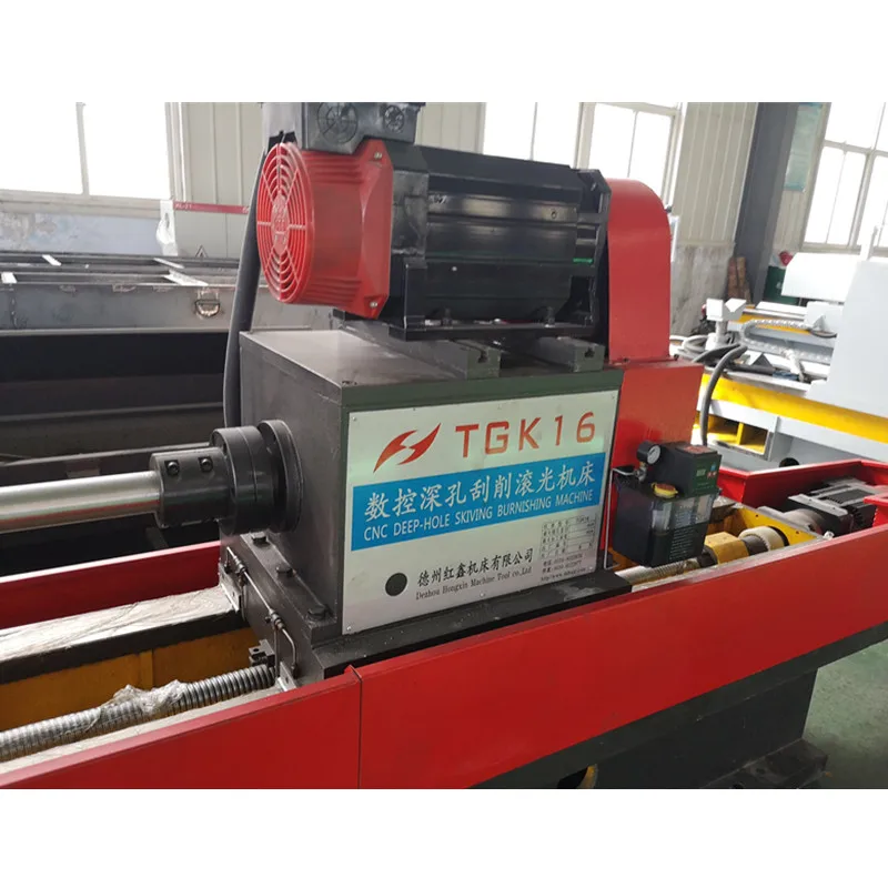 Станок с ЧПУ TGK16x3 для нарезки и полировки глубоких отверстий для холодной нарезки труб