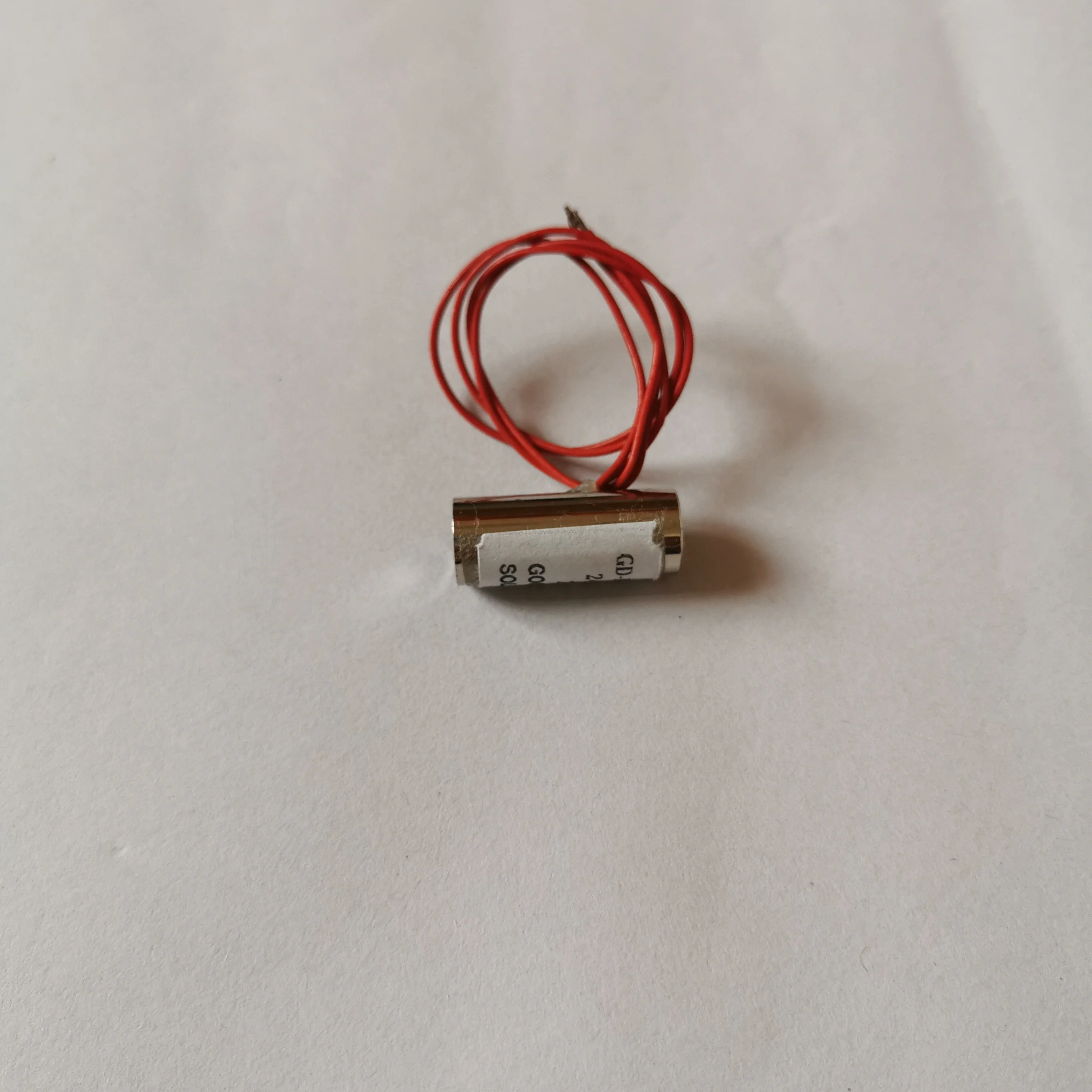 P1025 dc 12v 24v 1.6W 2kg force diameter 1cm round shape mini powerful lifting electromagnetic solenoid coil