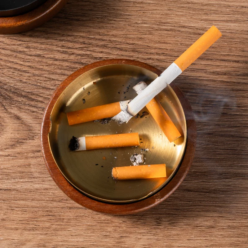 New Design Walnut Wooden Ash tray Windproof Retro Western Style Acacia Wood Cigar Ashtray for Cigarettes