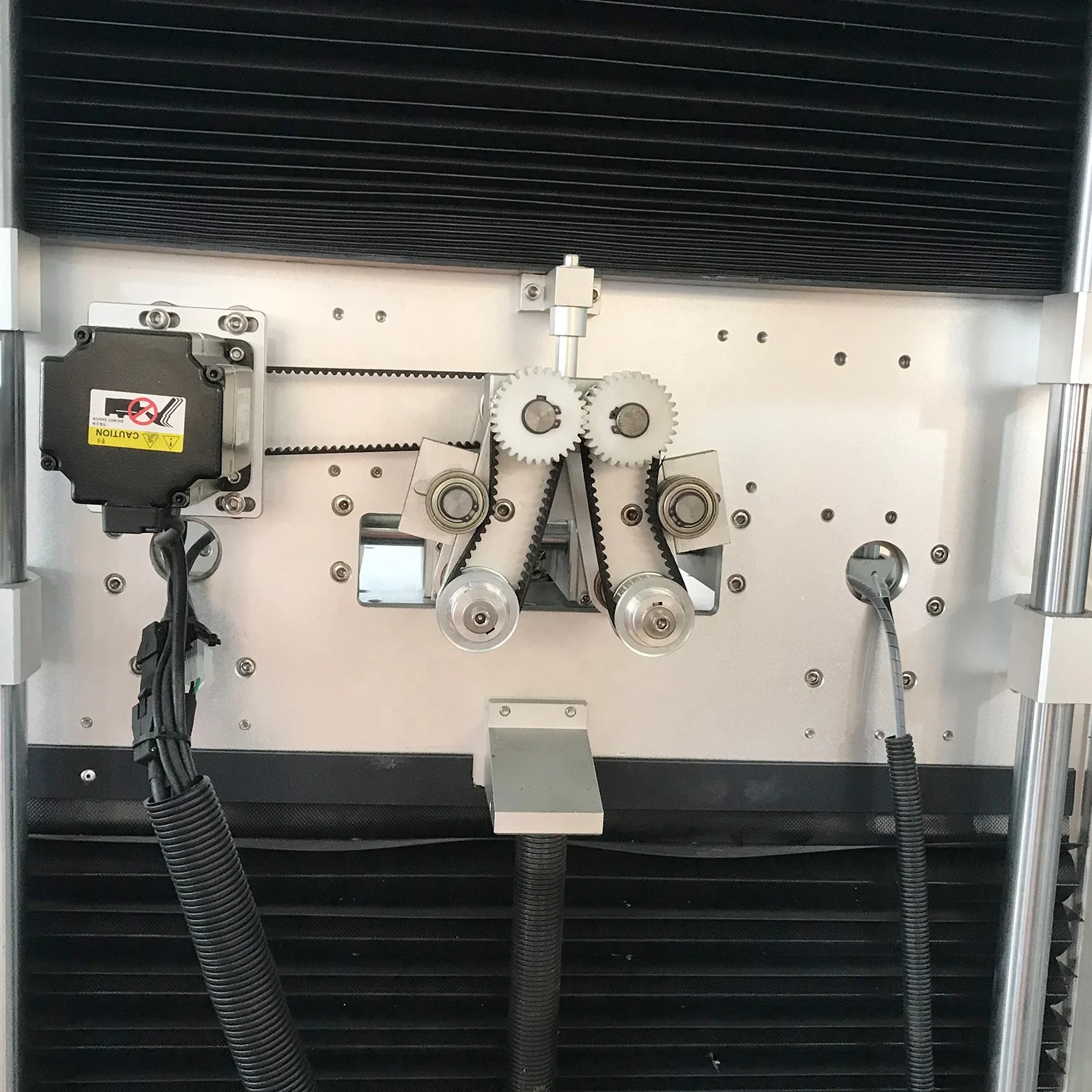 
2020 hot sale PM-150 Fully Automatic PET Bottle Shrink Sleeve Labeling Machine 