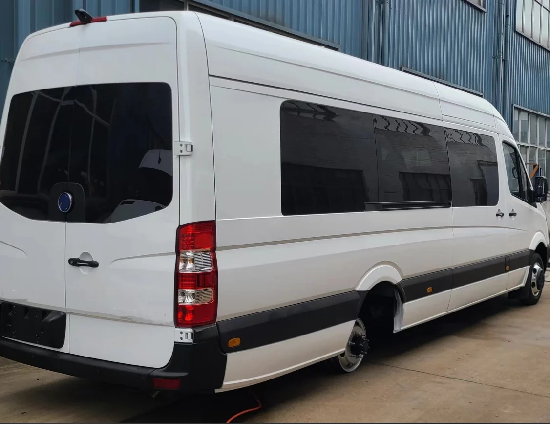 Chinese brand 7-15 Seats Electric Mini Van RHD/LHD Mini bus in store