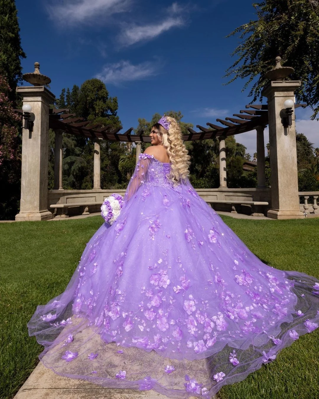 Mumuleo Cape Sleeve Lilac Quinceanera Dress 3D Flowers Wear Pageant 2024 Ball Gown Princess Dresses Sweetheart Sweet 15 Gowns