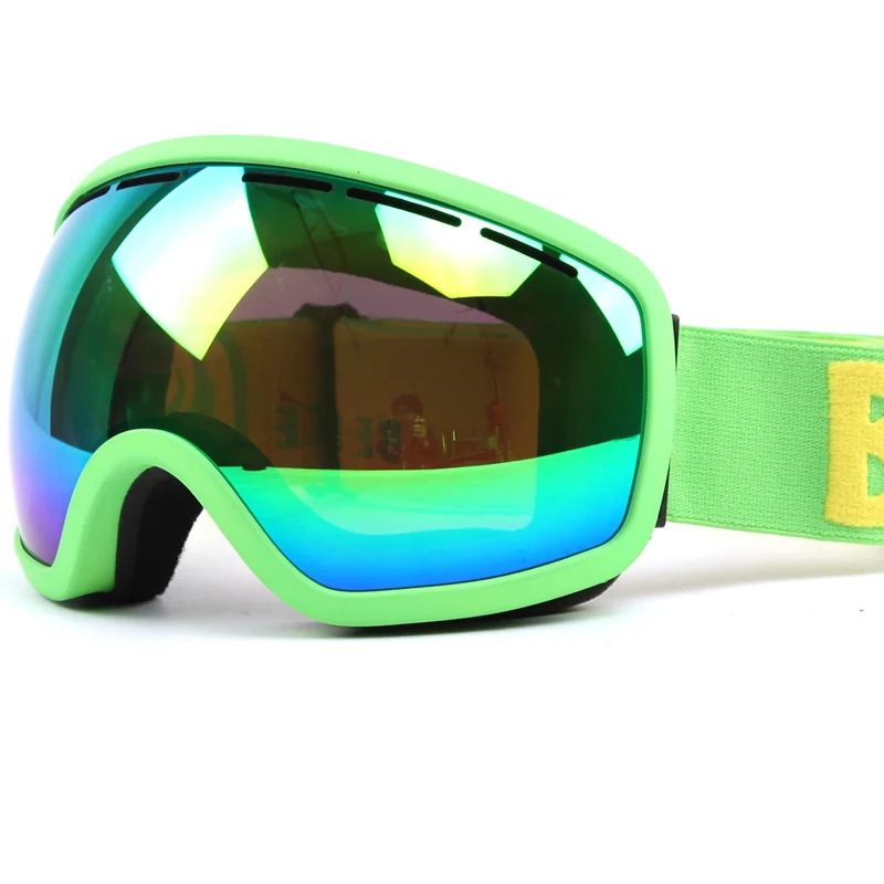 Anti-fog Sand-proof outdoor 2022 stylish snow skiing ski goggles set anti fog snow goggles Men and women same Spherical glasses