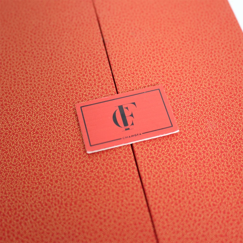 Custom Perfume Packaging Solutions for Luxury Perfume Gift Cardboard Boxes with Personalized Logo and Oil Cosmetics Packaging