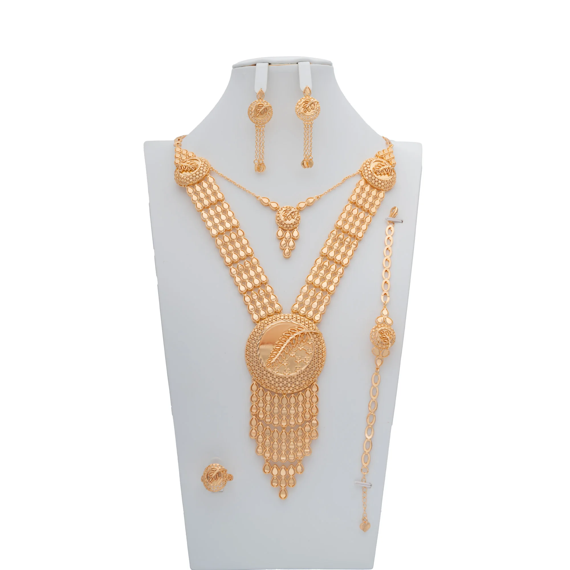 18K Gold Plated Brass Costume Jewelry Set Includes Necklace Earrings Bracelet Ring for Wedding or Gift from Dubai