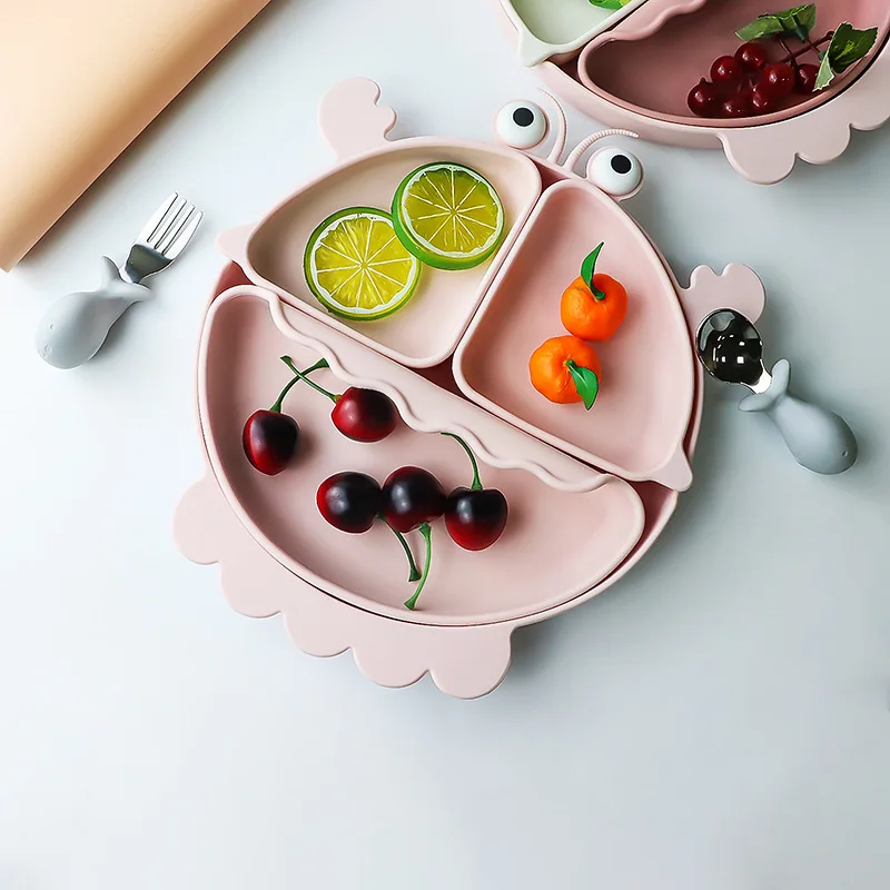 Silicone compartmented dinner plate food grade cartoon crab baby food bowl for eating baby independent eating children tableware