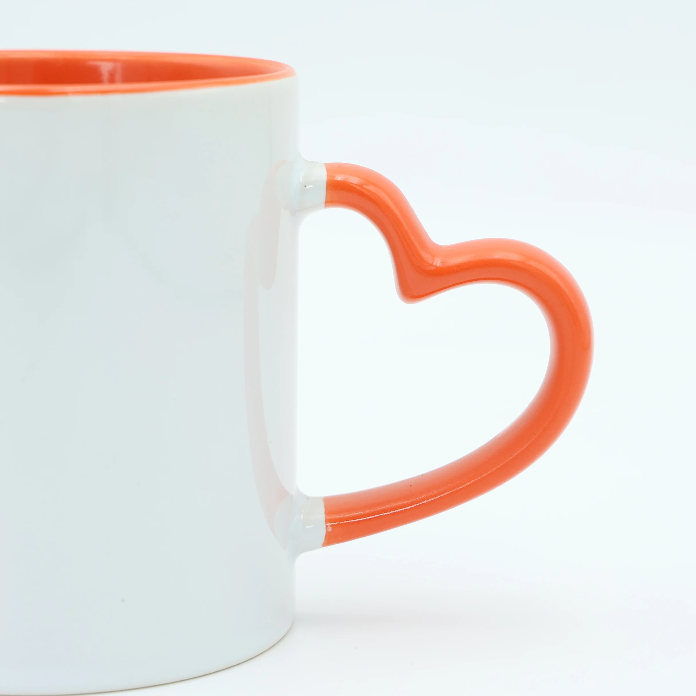 Wholesale White Blank Sublimation 11 OZ Inner Color Ceramic Mugs with Colourful Heart Shaped Handle