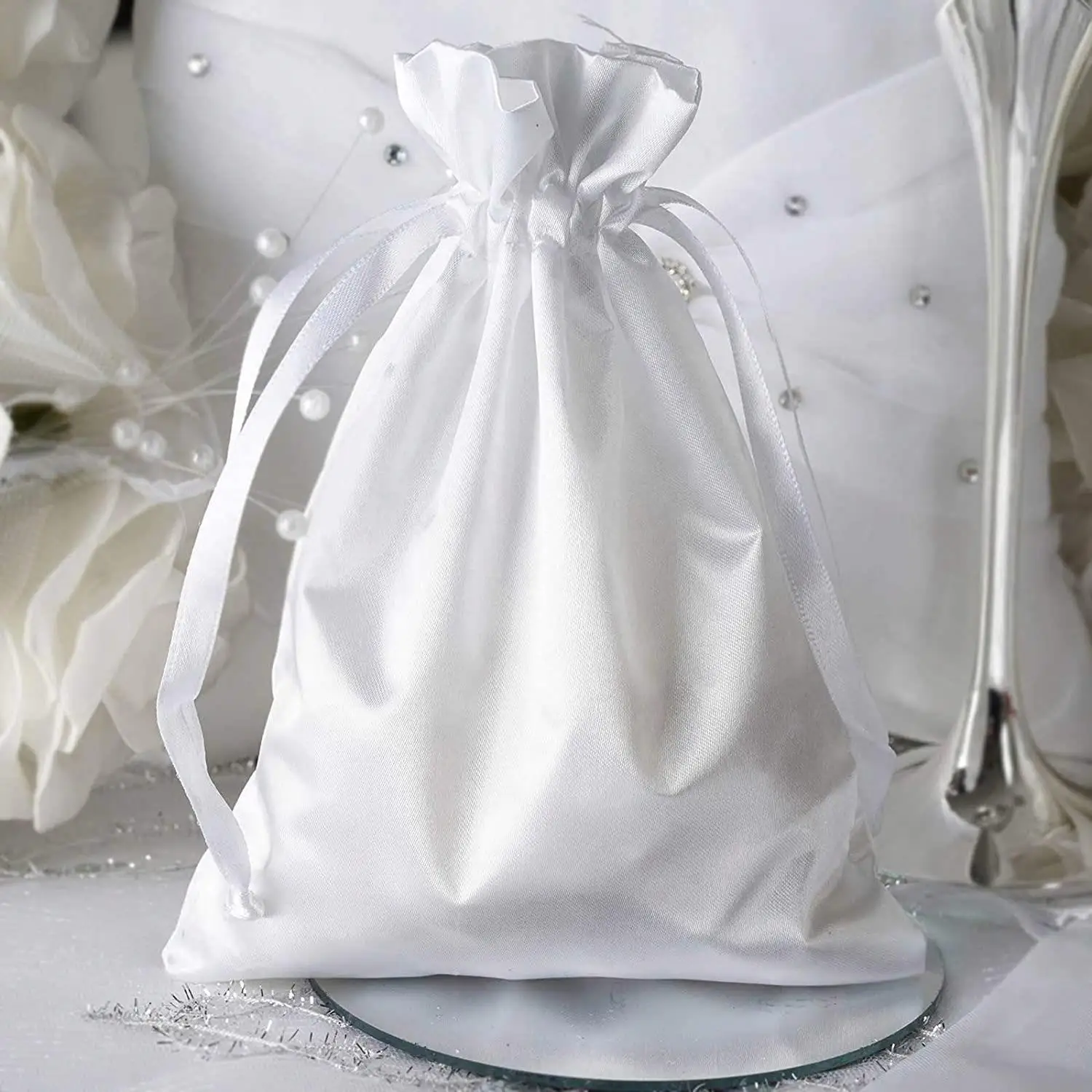 Small satin silk sachet drawstring bag for purses