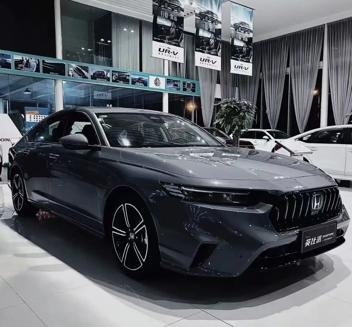 Hondas Inspire Высокое качество турбо бензиновый седан с левым рулевым автоматическим редуктором задняя камера кожаные сиденья R18 шины FWD
