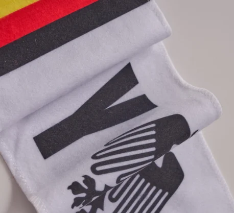 Изготовленный На Заказ полиэфирный Атлас трикотажный полиэфирный флисовый материал футбольный шарф аксессуары для футбольных фанатов вязаный шарф для футбола