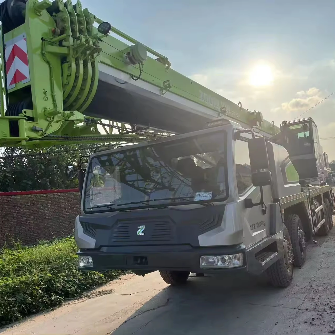 Zoomlion 30-35Ton Mobile Truck Crane QY25V QY30V QY35V With Spare Parts Price List