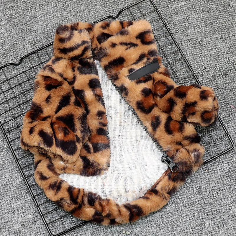 OEM Custom Winter Jacket Snowsuit Design Leopard Print Dogs Outfit Dog Coat Animal Pattern Sport Style Pet Clothes Manufacturer