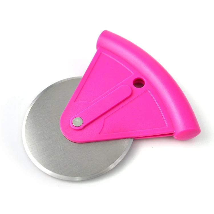 Plastic handle cheese wheel cutter / cheese cake cutters / Pizza Cheese Cutter
