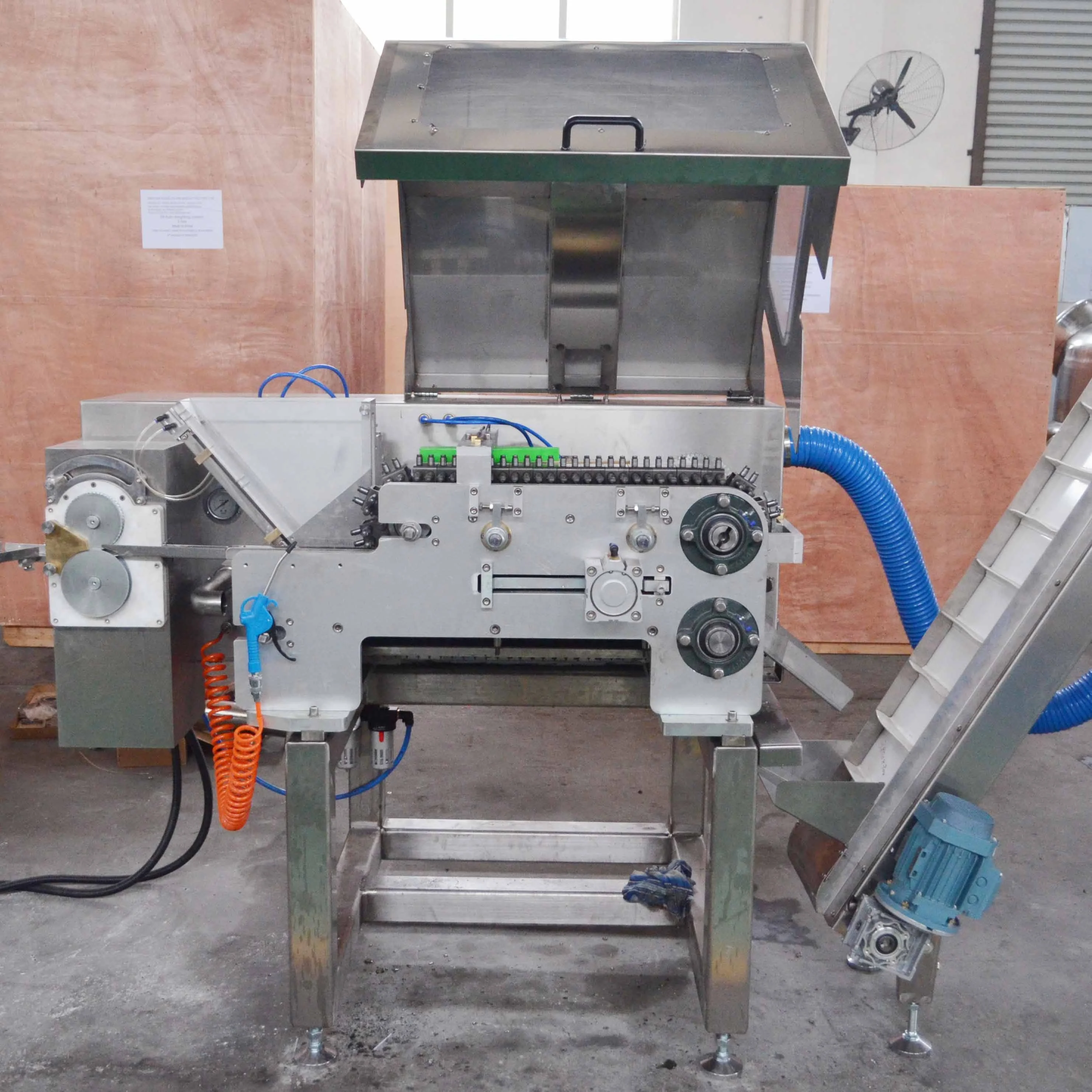 China candy machine shanghai factory TY400 candy batch roller and rope sizer machine for hard candy making line