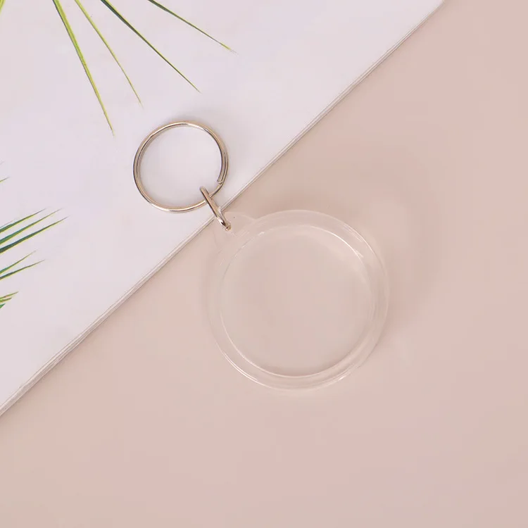 Акриловый брелок для ключей