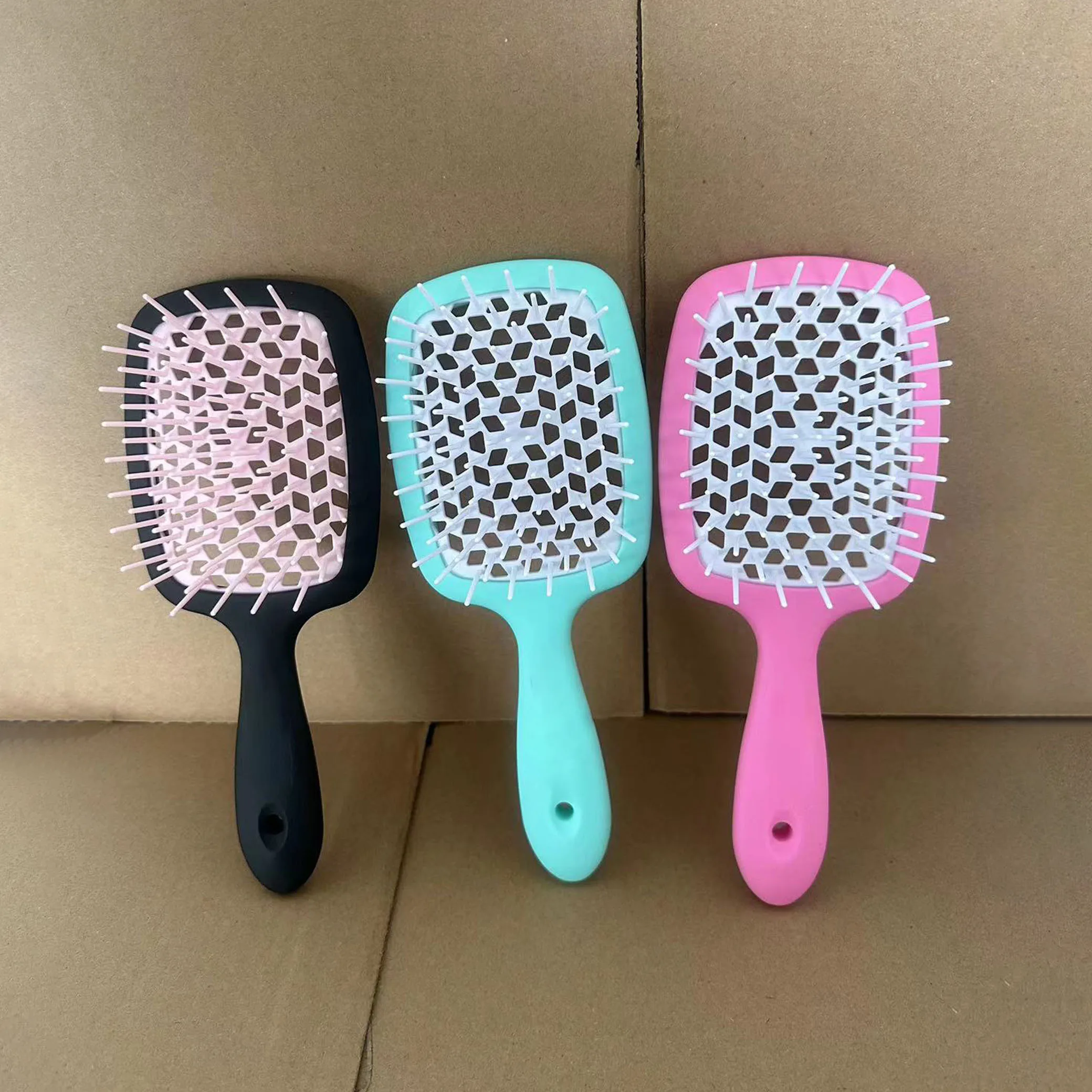 Wholesale Custom Logo Electric Hair Brush round Cushion Compact Nylon Material with Private Label Black Hair Massage Brush