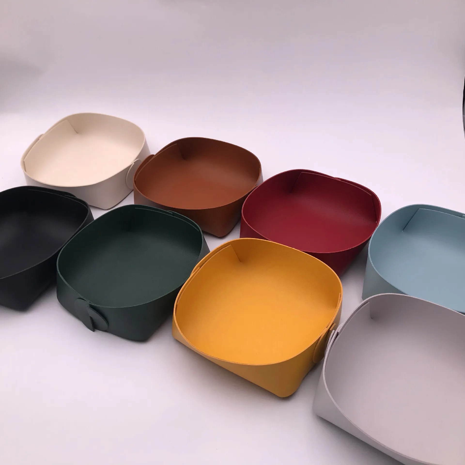 Coin caddy leather tray watch key jewelry leather entrance door living room coffee table desktop small sundries storage tray