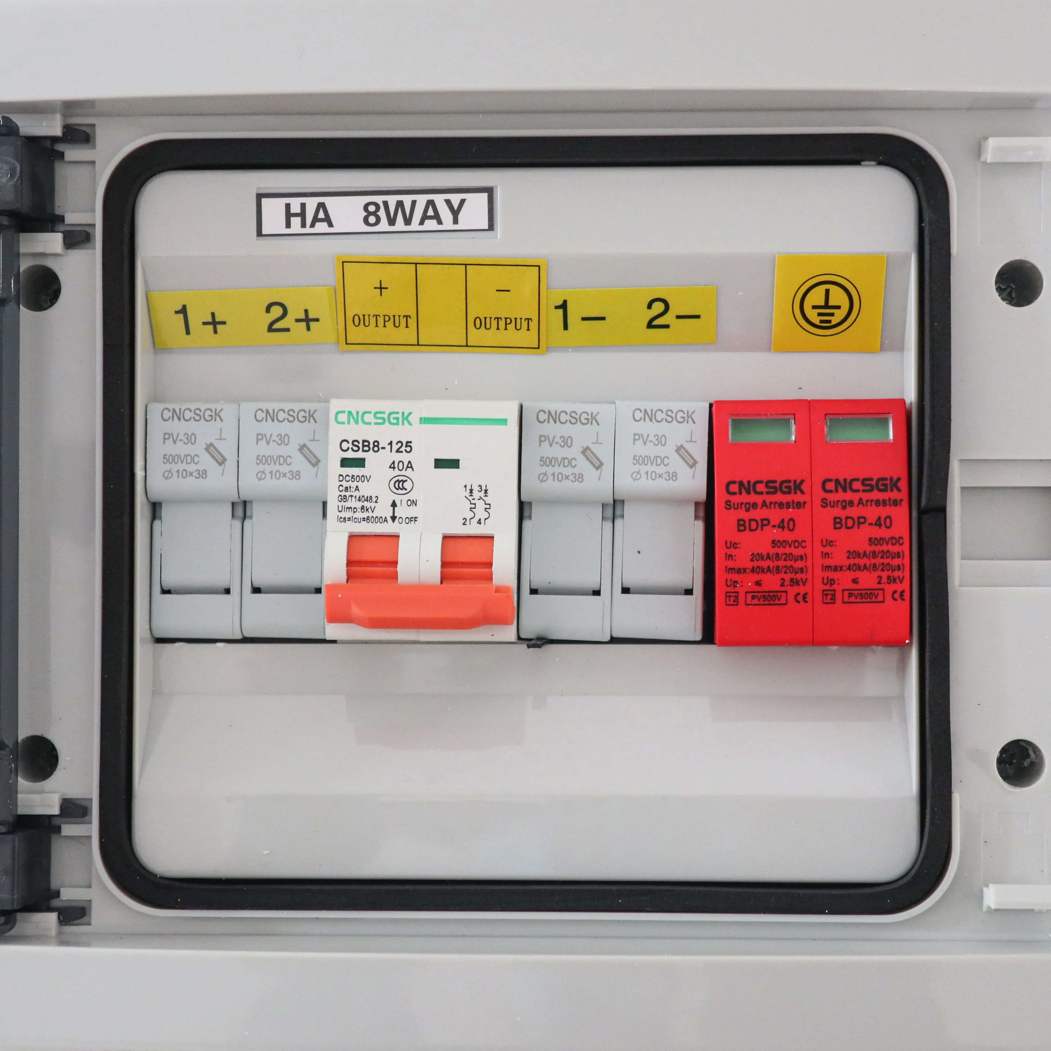 CNCSGK 2 in 1 Out Plastic Shell Photovoltaic DC Combiner Box Easy to Install Easy to Use