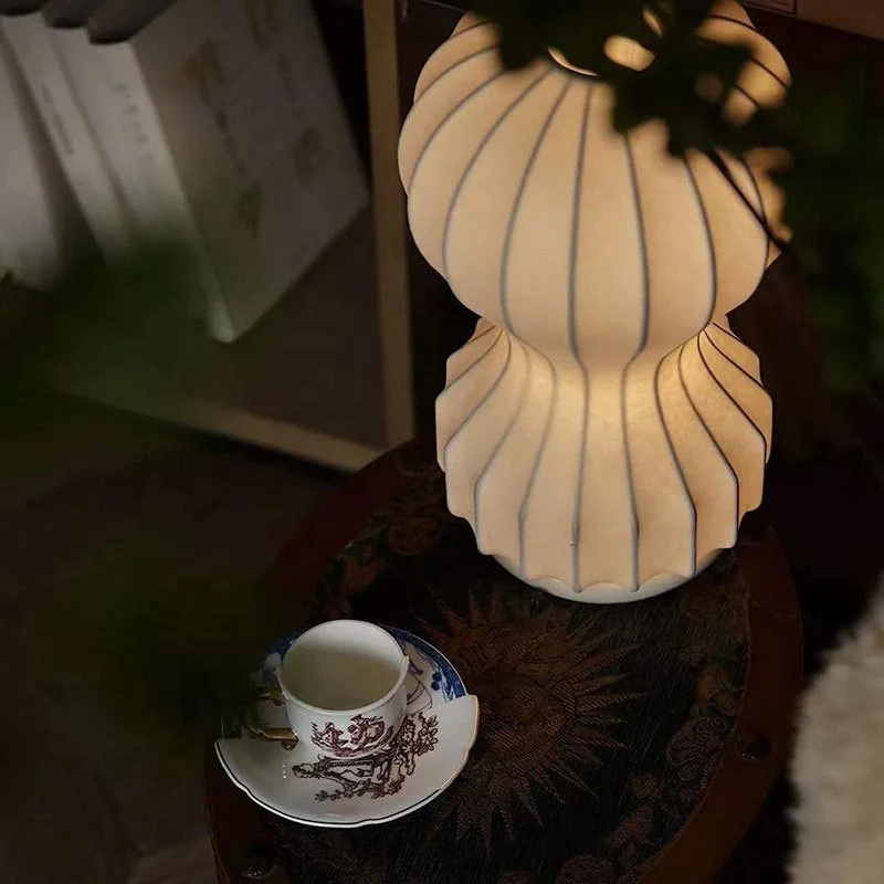 Modern Creative Indoor Table Lamp Silk Fabric Air Balloon Decor Ambient E27 Reading Table Light for Bedroom