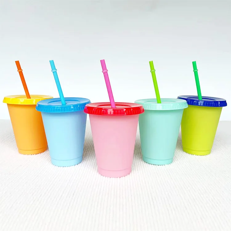 16oz Small Cute Reusable Plastic Travel Cups Coffee Tumbler Ice Cold Water Color Changing Cup With Lids and Straws