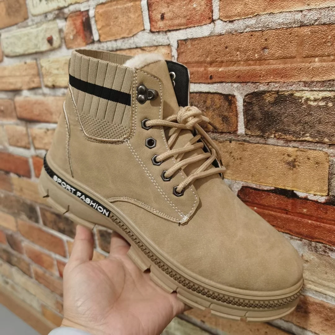 Manufacturer Stylish Sports and Low Price stock shoes for men