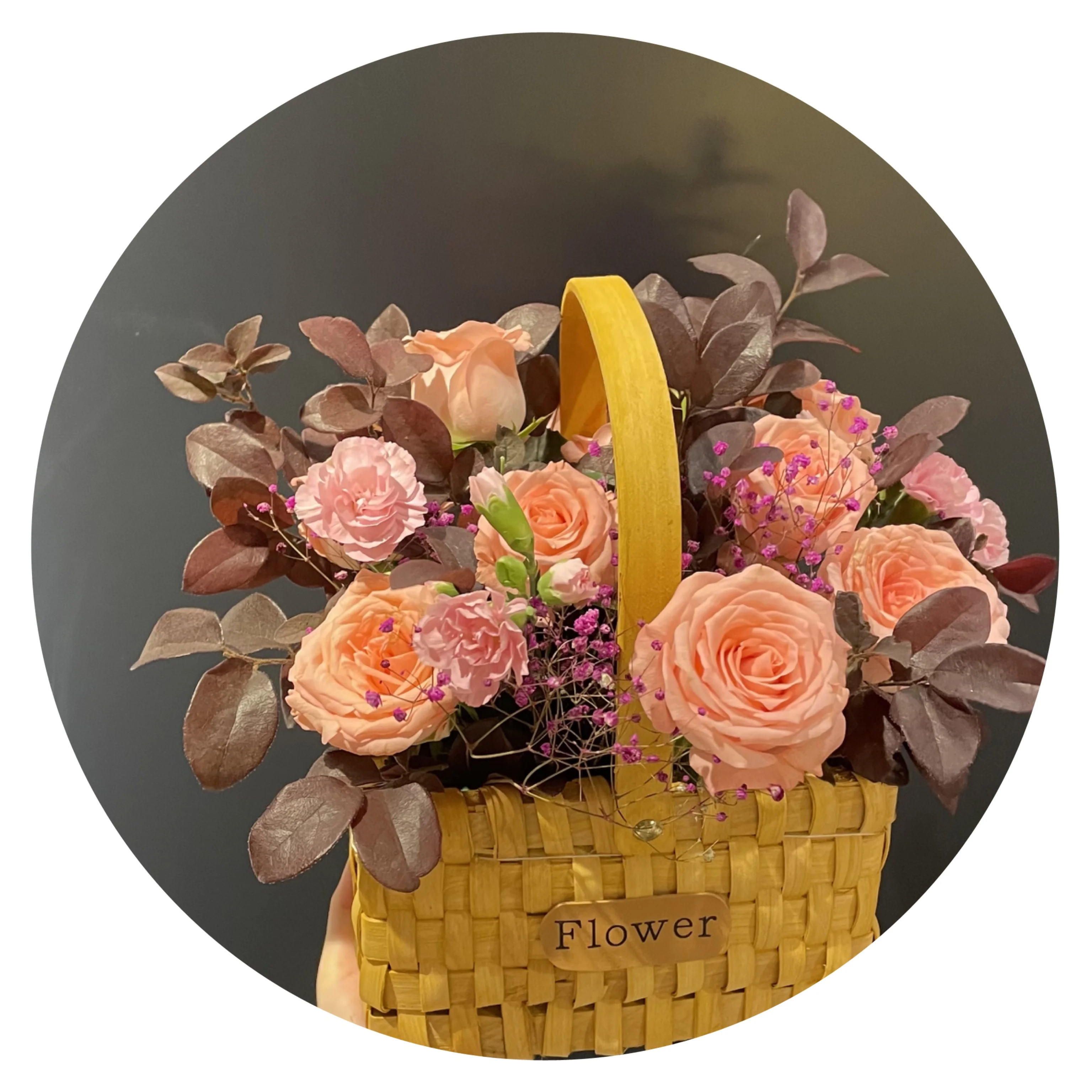 
 Корзина из розовых роз Yuhuiting Diana  