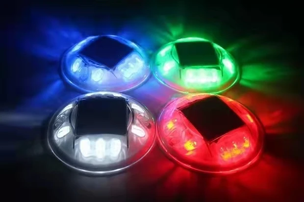 Solar Truck Wheel Stopper Car Parking Recycled Wheel Stops Color Feature Size Aluminum Road Reflector