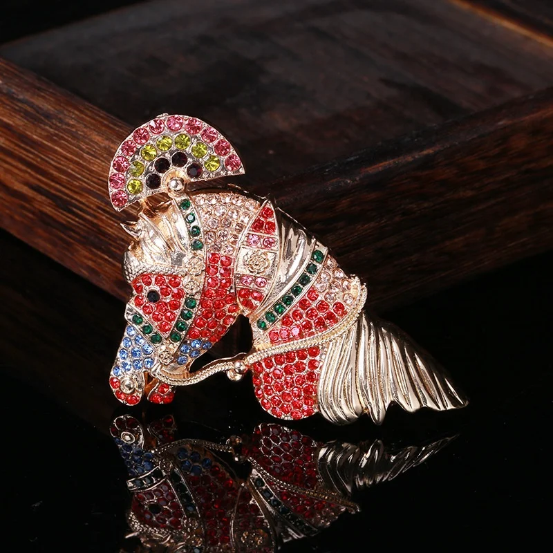 Custom Design Jewelry Brooches Rhinestone Animal Horse Brooch Pin