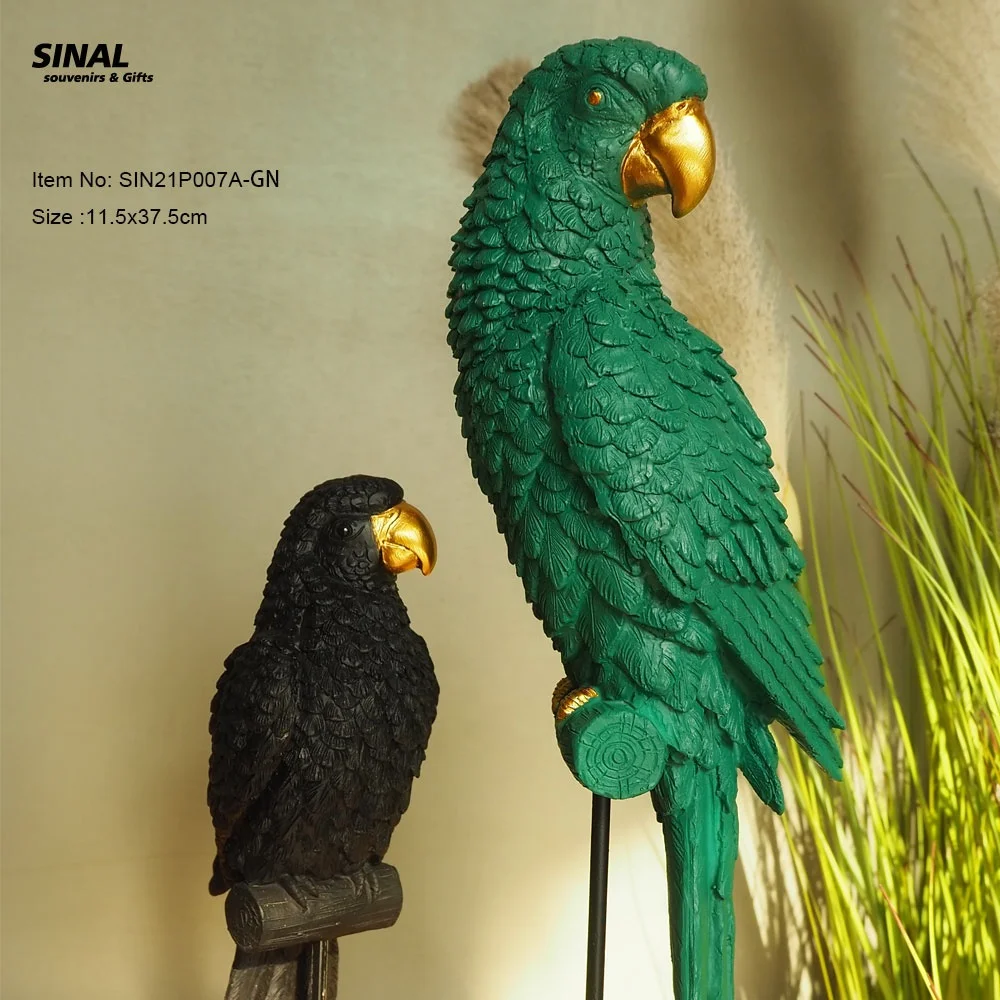 Wholesale Outdoor Decorative Garden Creative Furnishing Articles Resin Craft Parrot Statues Crafts Resin Bird Animal Statue