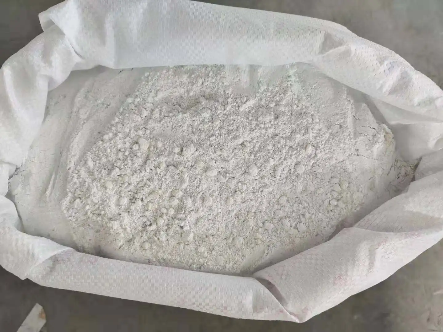 Berger road marking paint sold by factory directly with good quality low price