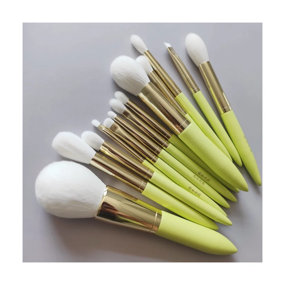 2024 High quality  Professional Private Label Makeup Starter Makeup Brush Kit Beginner Makeup Tool Set Top Customization