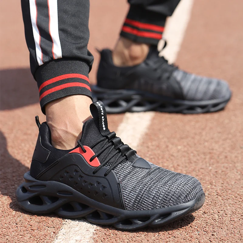 Hot Selling Industrial Breathable Men Working Sneakers Steel Toe Lightweight Safety Shoes for Men