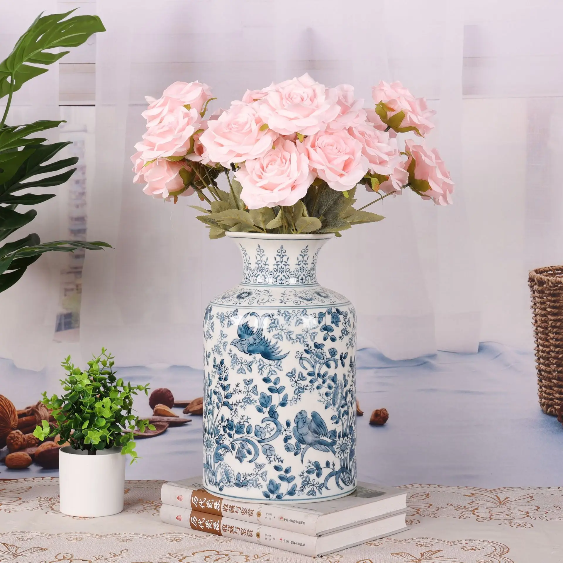 New Chinese-Style Blue White Porcelain Vase Handmade Ceramic Floriculture Ornament Living Room Decor Dried Flowers Flower