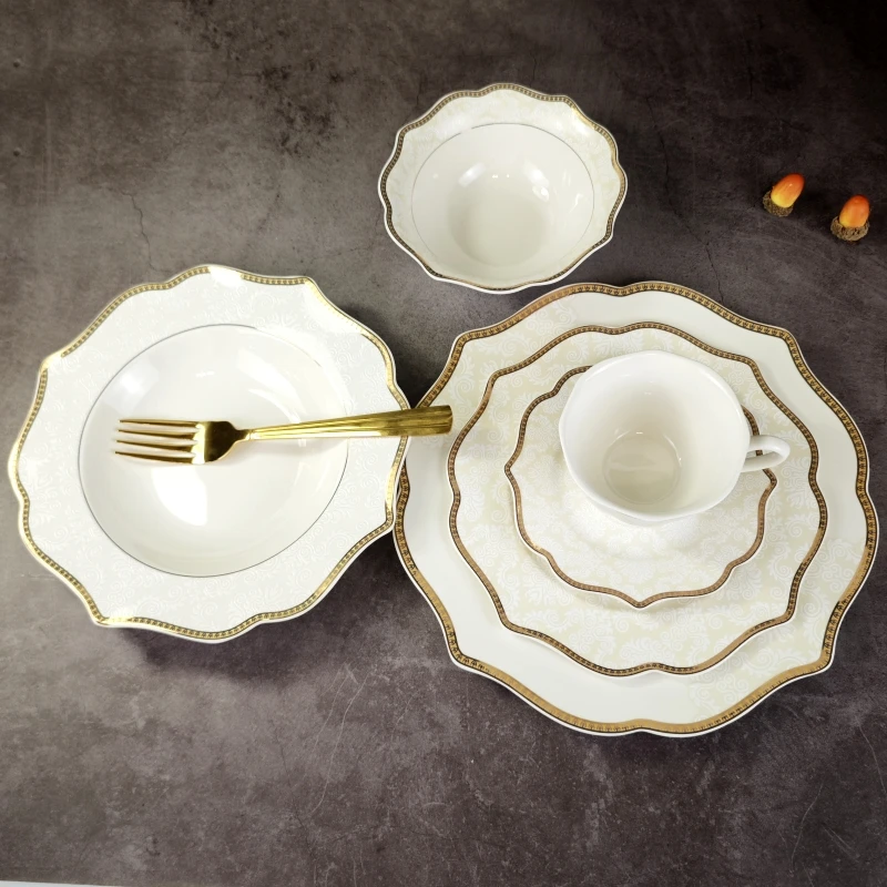 Luxury new bone china tableware modern style beautiful design with gold line 18/30/36-piece dinnerware set bone china embossed
