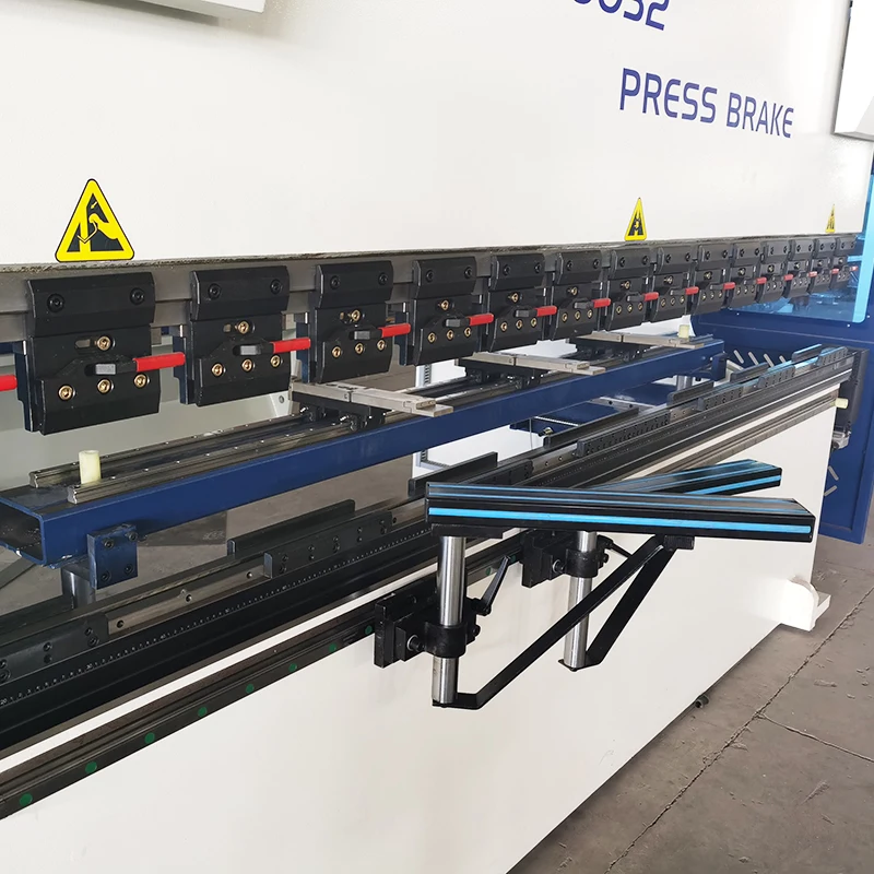 CNC hydraulic bending machine metal steel sheet press brake with good service