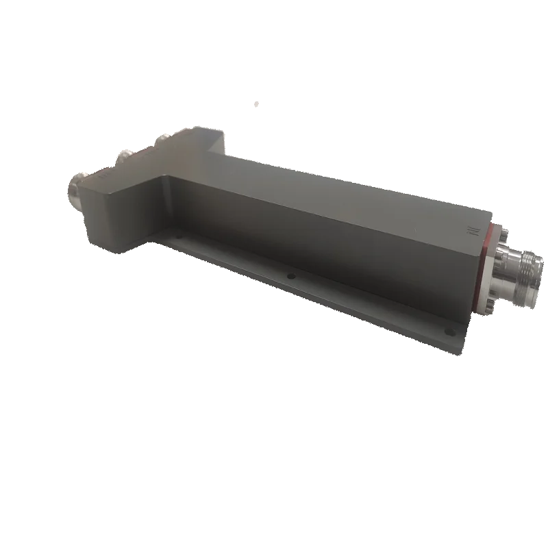 600-6000 MHz  50W indoor /outdoor application IP67 -155dBc 2 way power splitter/divider with 4.3/10-female connector