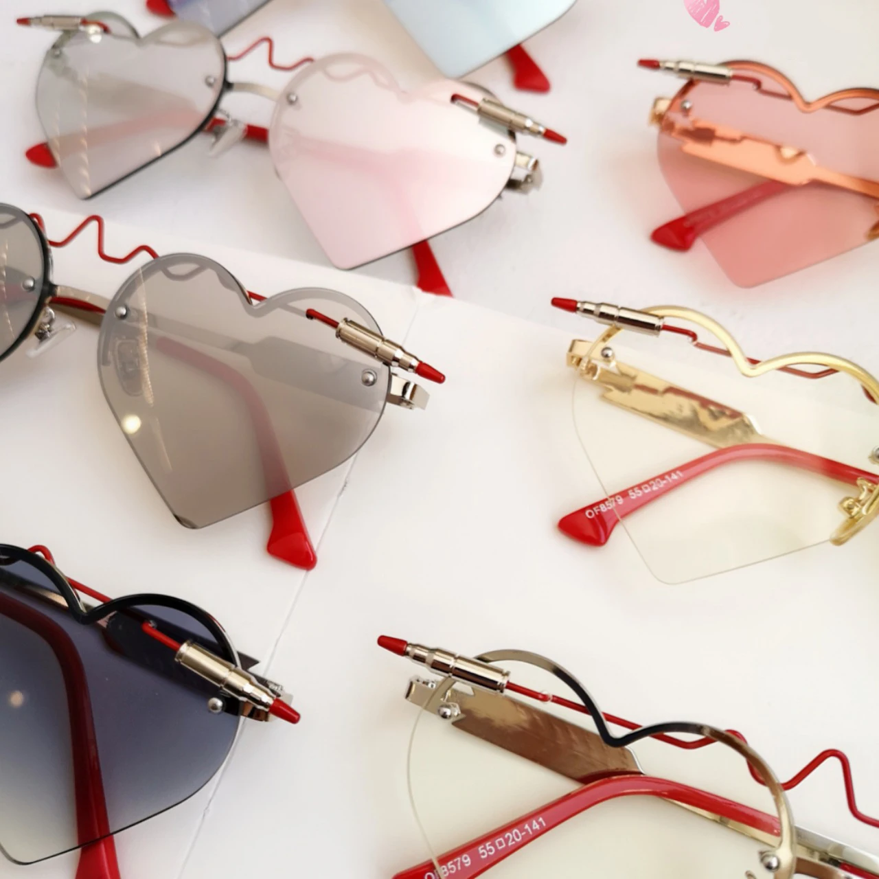 New Design Red Bullet Heart Shape Polarized Lens Sunglasses Women Gothic Cute Shades UV400 Vintage Glasses 2024