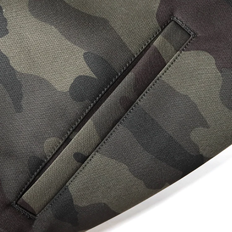 Mens custom camo outdoor sports casual camping hiking waterproof windproof light bomber jacket men softshell jacket