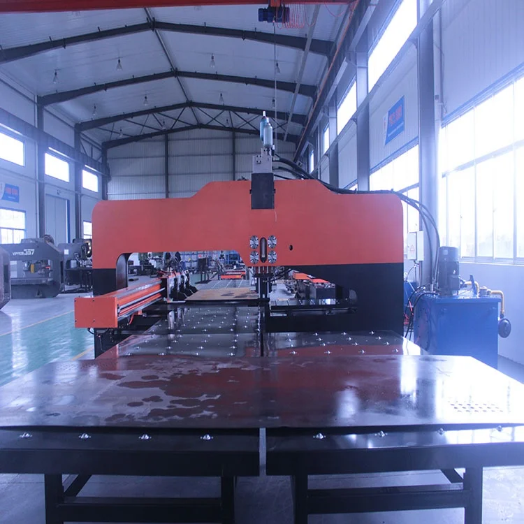 CNC Punching Machine For Thick Sheet Metal