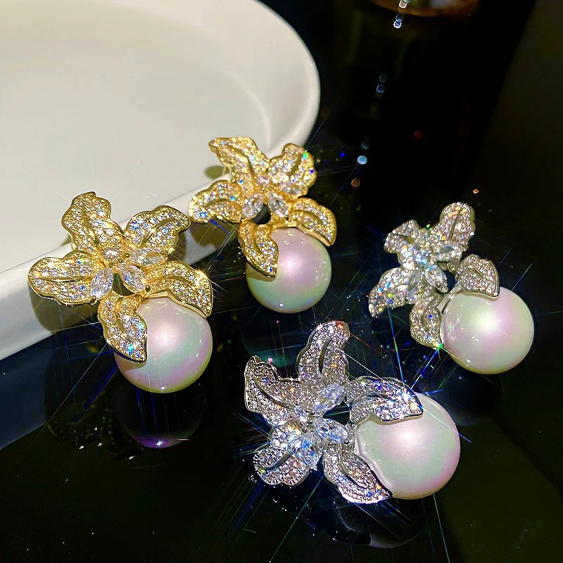 Wholesale Women Girls Alloy Crystal Rhinestone Beaded Lily Flower Stud Earring Pearl Bling Shiny Luxury Elegant Fashion Jewelry