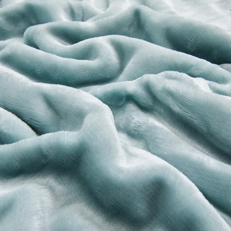 Super cozy travel blanket in pouch  throw blanket for double bed