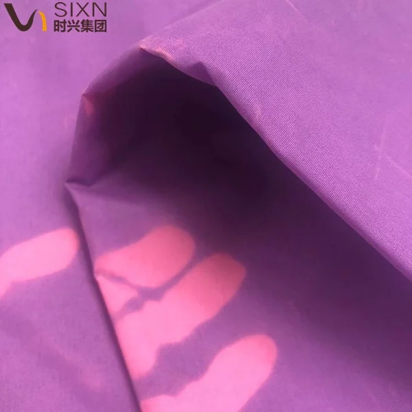 Purple To Pink Color Changing Beach Pants Fabric Temperature Sensitive 100% Polyester Peach Skin Fabric For Dress