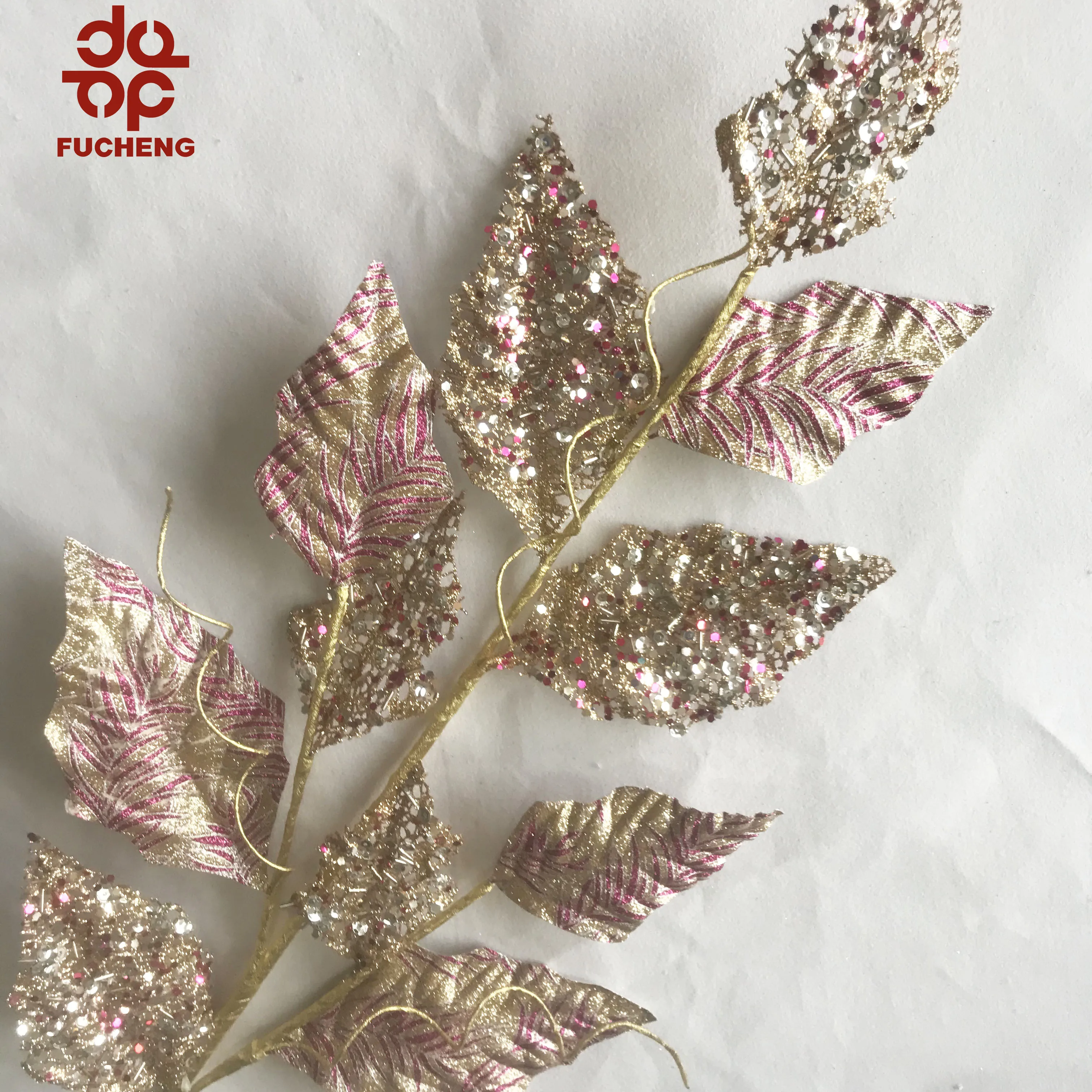 
Fine custom-made flowers fleurs with golden onion powder dried leaves plastic branches for fall wall backdrop Christmas decor 