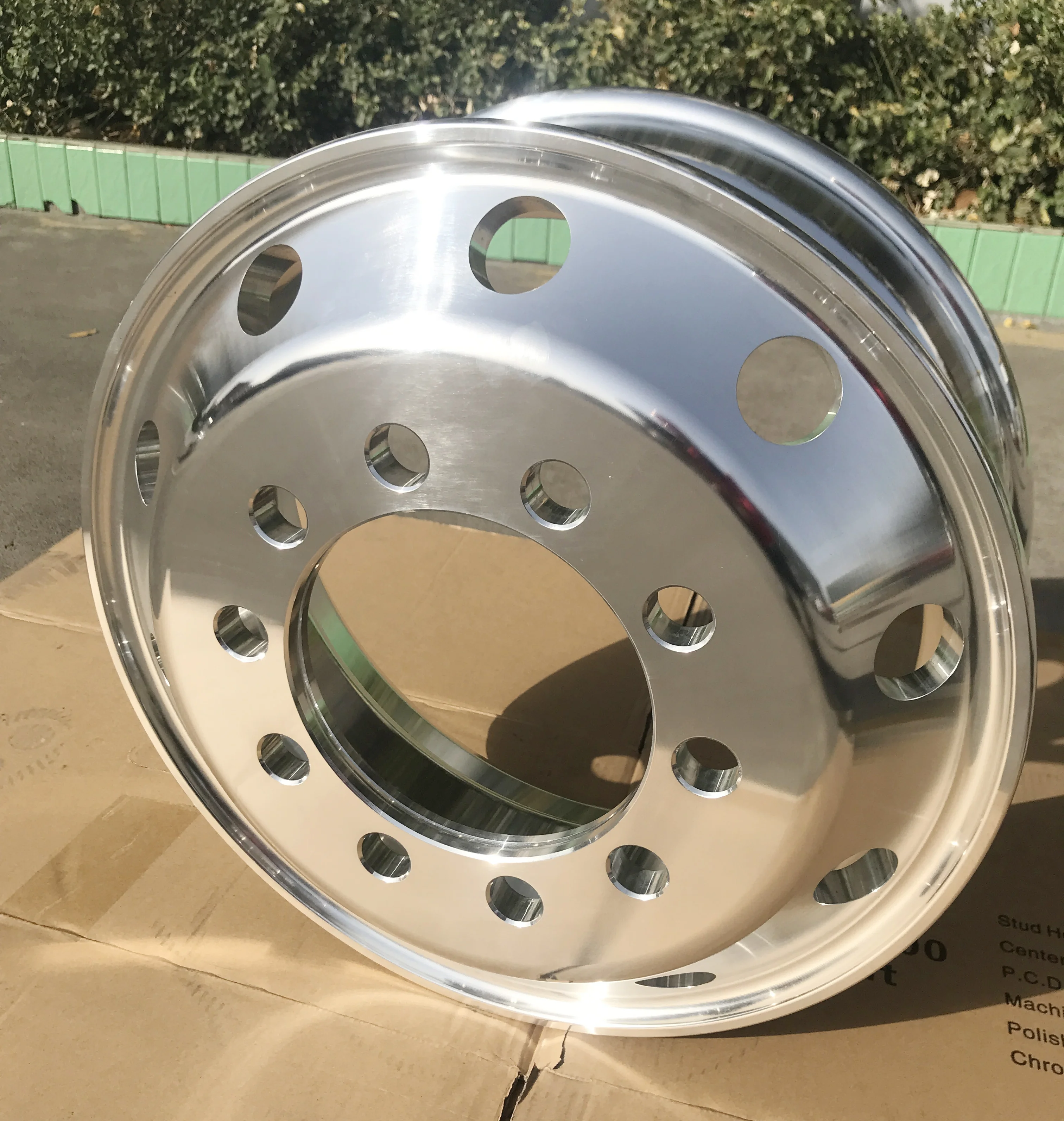 19.5x7.50 forged alloy truck wheels frome china