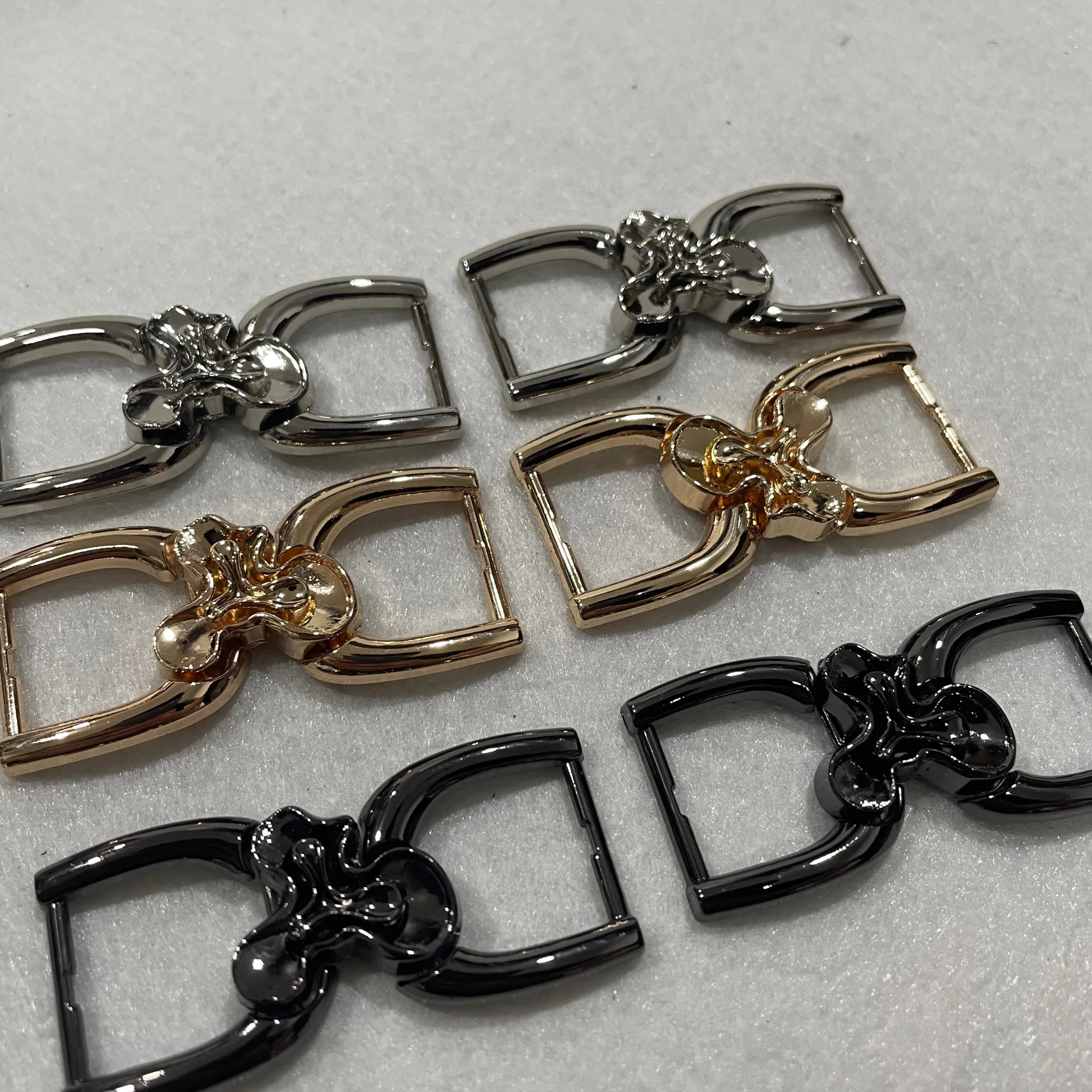 2023 Summer Shoes Charms Rhinestone Sandals Buckle Metal Accessories Heel Colorful Crystal Chain Decoration Accessories