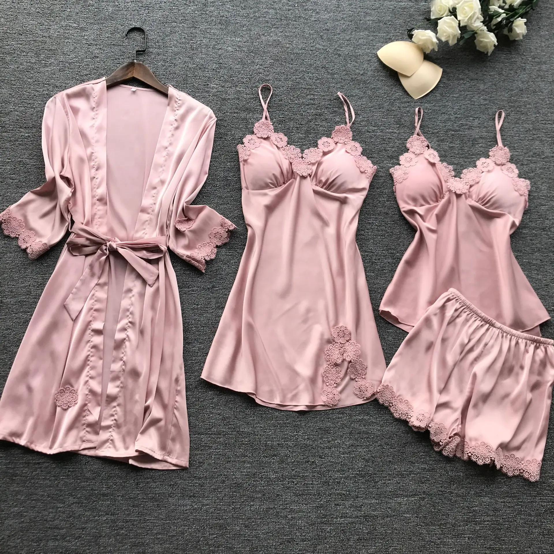 Satin Sexy Lace Pajamas 4 pieces Set Pyjama Silk Homewear Spaghetti Strap Pijama Women Sleepwear with Chest Pads