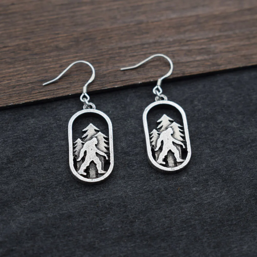  Sasquatch bigfoot earring friend Birthday gift Nature